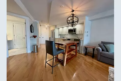 300 N State Street #2807, Chicago, IL 60654 - Photo 7