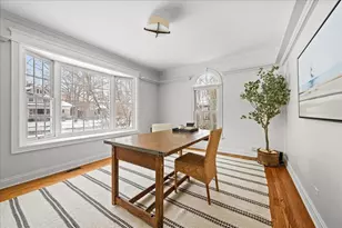 719 Washington Ave, Wilmette, IL 60091 - Photo 9