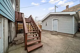 538 W 32nd St, Chicago, IL 60616 - Photo 33