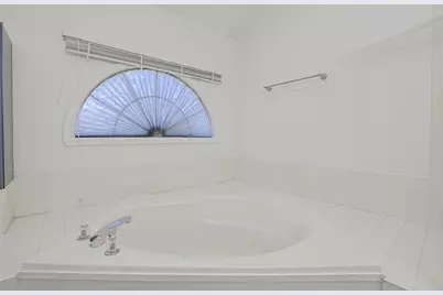 1432 Steeplechase Road, Bartlett, IL 60103 - Photo 15