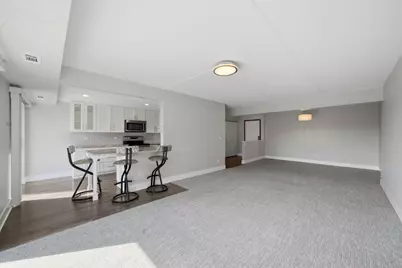 555 Graceland Avenue #503, Des Plaines, IL 60016 - Photo 11