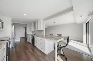 555 Graceland Ave, Des Plaines, IL 60016 - Photo 7