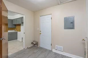 922 Landon Ave, Winthrop Harbor, IL 60096 - Photo 17