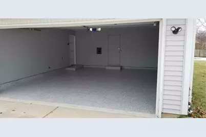 910 Greenfield Drive, Aurora, IL 60506 - Photo 15