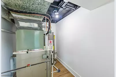 9356 S Manistee Avenue, Chicago, IL 60617 - Photo 35