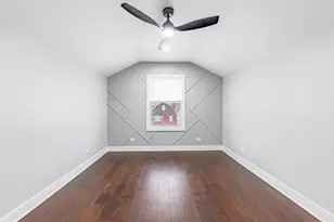 9356 S Manistee Ave, Chicago, IL 60617 - Photo 23