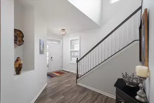 27W119 Redbud Ln, Winfield, IL 60190 - Photo 23