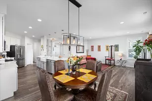 27W119 Redbud Ln, Winfield, IL 60190 - Photo 15