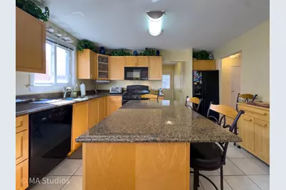 8912 Harms Road, Morton Grove, IL 60053 - Photo 19