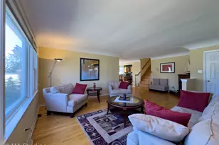 8912 Harms Rd, Morton Grove, IL 60053 - Photo 7