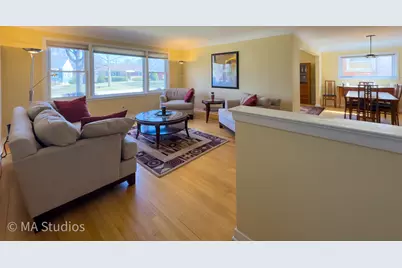 8912 Harms Road, Morton Grove, IL 60053 - Photo 3