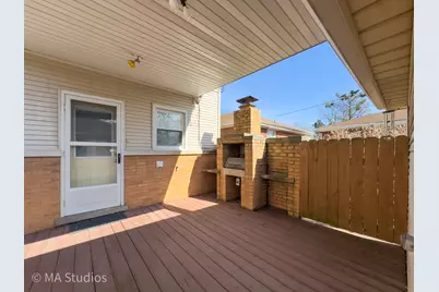 8912 Harms Road, Morton Grove, IL 60053 - Photo 69