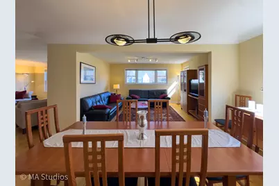 8912 Harms Road, Morton Grove, IL 60053 - Photo 11