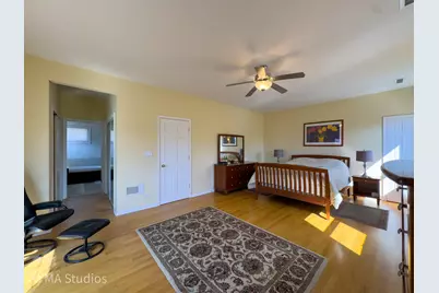 8912 Harms Road, Morton Grove, IL 60053 - Photo 41