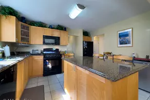 8912 Harms Rd, Morton Grove, IL 60053 - Photo 19