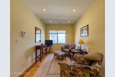 8912 Harms Road, Morton Grove, IL 60053 - Photo 51