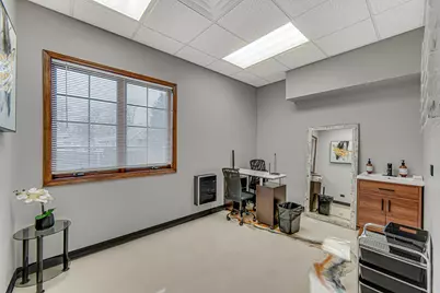 19400 North Creek Drive, Lynwood, IL 60411 - Photo 9