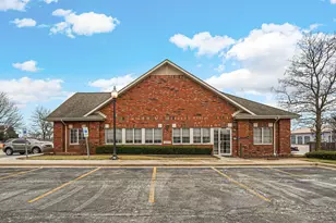 19400 North Creek Drive, Lynwood, IL 60411 - Photo 1