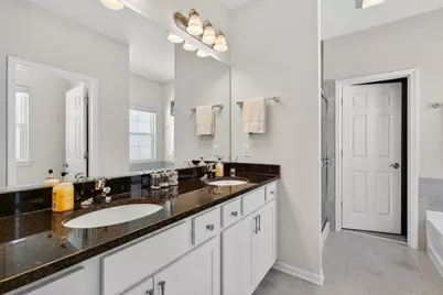 429 Fairway Lane, Sycamore, IL 60178 - Photo 13