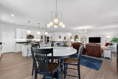 429 Fairway Lane, Sycamore, IL 60178 - Photo 5