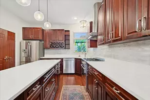 840 E 52nd St, Chicago, IL 60615 - Photo 7