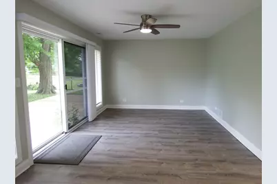 1109 W Weathersfield Way, Schaumburg, IL 60193 - Photo 19