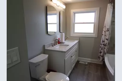 1109 W Weathersfield Way, Schaumburg, IL 60193 - Photo 33