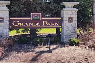 12704 Wild Rye Ct, Plainfield, IL 60585 - Photo 11