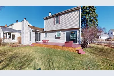 1135 Thompson Boulevard, Buffalo Grove, IL 60089 - Photo 23