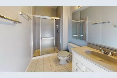 1135 Thompson Boulevard, Buffalo Grove, IL 60089 - Photo 15