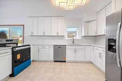 725 N 8th Avenue, Addison, IL 60101 - Photo 11