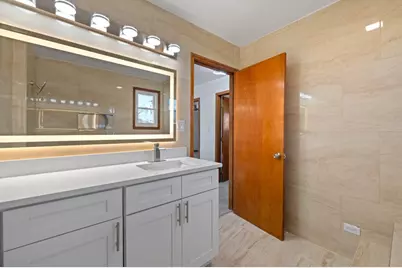 725 N 8th Avenue, Addison, IL 60101 - Photo 33