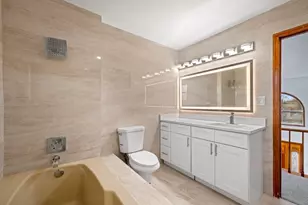 725 N 8th Ave, Addison, IL 60101 - Photo 35