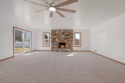 725 N 8th Avenue, Addison, IL 60101 - Photo 17