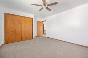 725 N 8th Ave, Addison, IL 60101 - Photo 27