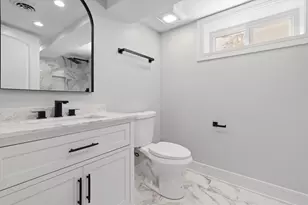 8804 S Fairfield Ave, Evergreen Park, IL 60805 - Photo 25