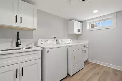 8804 S Fairfield Avenue, Evergreen Park, IL 60805 - Photo 27