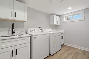 8804 S Fairfield Ave, Evergreen Park, IL 60805 - Photo 27