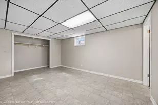 2919 W 101st Pl, Evergreen Park, IL 60805 - Photo 19