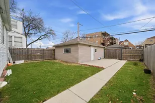 1653 N Parkside Ave, Chicago, IL 60639 - Photo 21