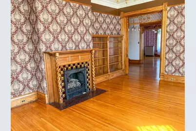 301 S Genesee Street, Morrison, IL 61270 - Photo 17