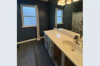 944 Cynthia Lane, Lake in the Hills, IL 60156 - Photo 13