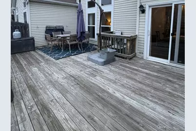 944 Cynthia Lane, Lake in the Hills, IL 60156 - Photo 21