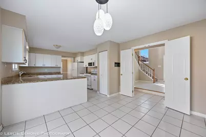 248 Bobolink Drive, Grayslake, IL 60030 - Photo 7