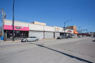 118 E 51st St, Chicago, IL 60615 - Photo 3
