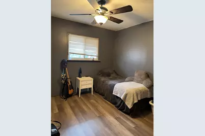 450 E 7th Street Court E, Milan, IL 61264 - Photo 3