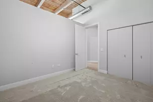 770 W Gladys Ave, Chicago, IL 60661 - Photo 21