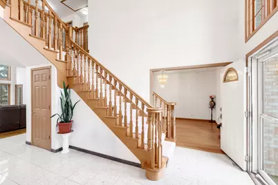 1007 Wildwood Lane, Mount Prospect, IL 60056 - Photo 3