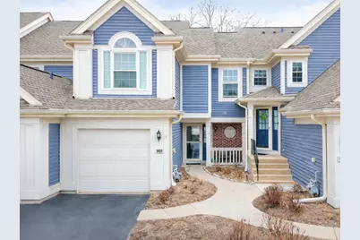 922 Little Falls Court, Elk Grove Village, IL 60007 - Photo 1