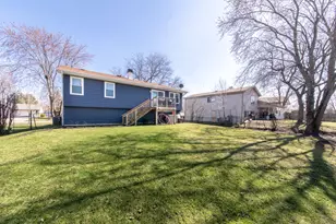 314 Sutherland Ln, Bloomingdale, IL 60108 - Photo 5